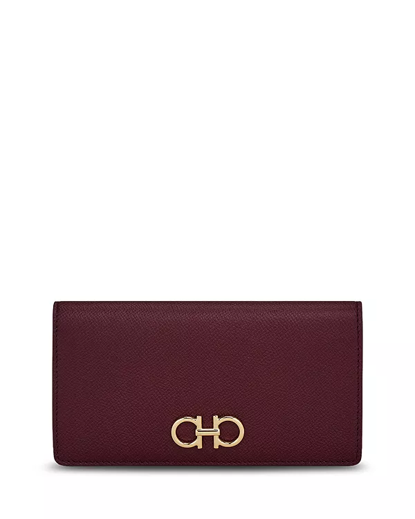 Кожаный континентальный кошелек Gancini Ferragamo, фиолетовый
Кожаный континентальный кошелек Gancini Ferragamo, фиолетовый