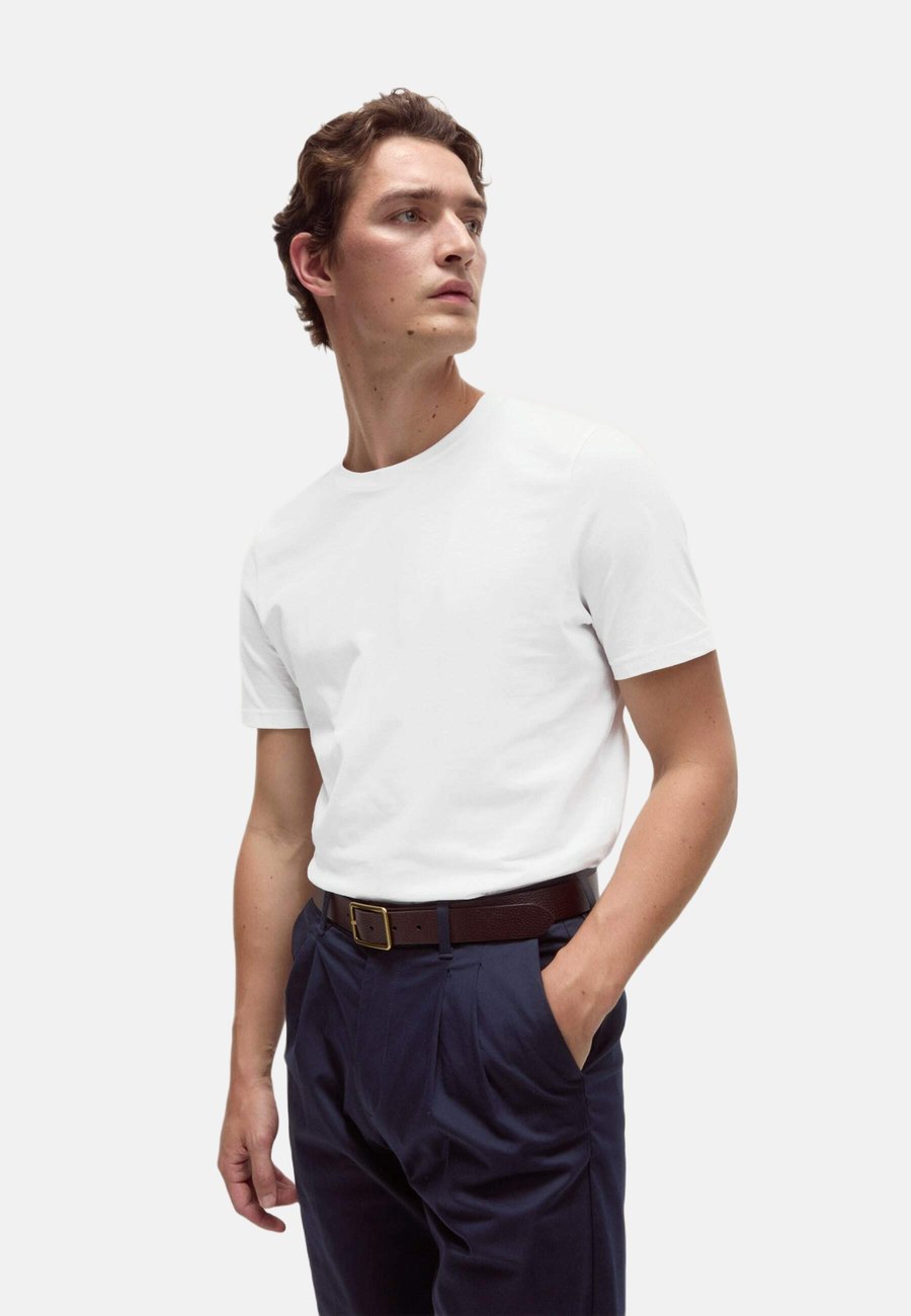 Футболка Marks & Spencer REGULAR FIT CREW NECK, White
Футболка Marks & Spencer REGULAR FIT CREW NECK, White