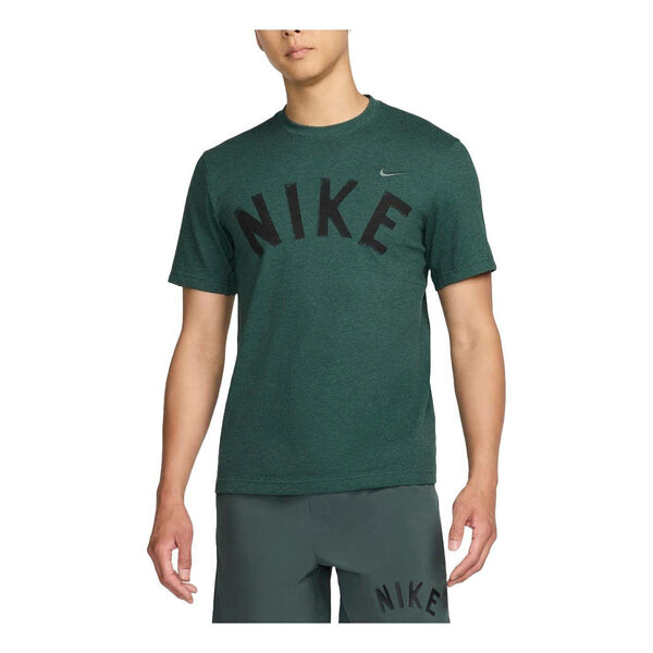 Футболка основные swoosh dri fit тренировочные Футболка азиатские размеры Nike, зеленый
Футболка основные swoosh dri fit тренировочные Футболка азиатские размеры Nike, зеленый