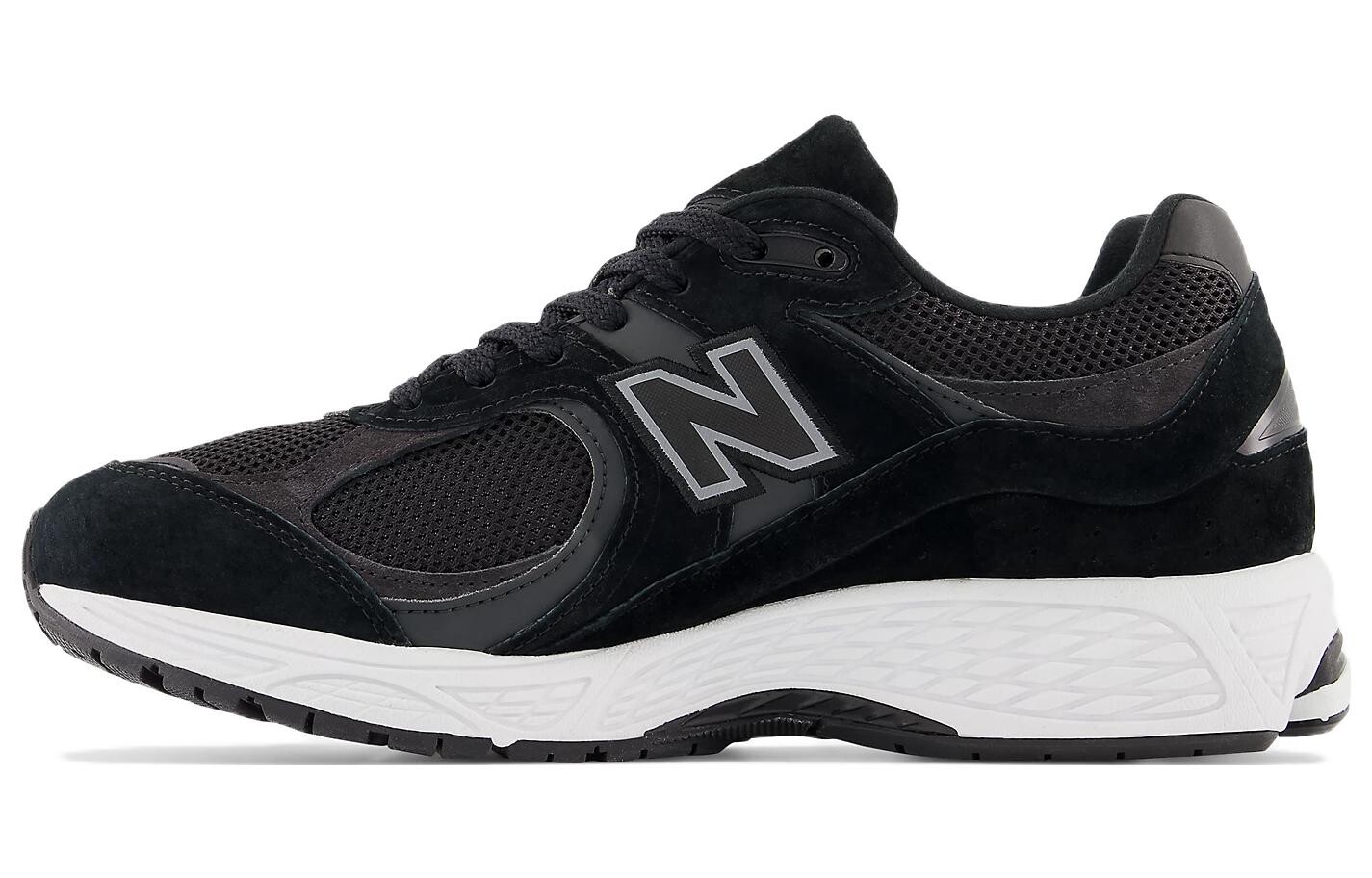 New Balance 2002R Черный металлик
New Balance 2002R Черный металлик