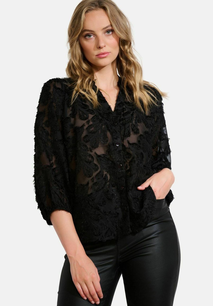 Блуза LolaLiza SHEER TEXTURED, Black
Блуза LolaLiza SHEER TEXTURED, Black