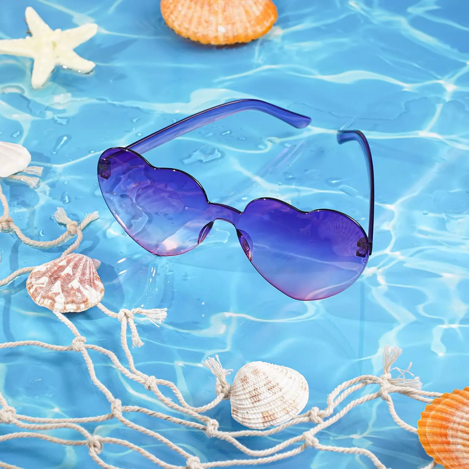 Frienda 8 пар солнцезащитных очков в форме сердца для женщин, без оправы, в форме сердца, конфетных цветов, идеально подходят для вечеринок, Gradient Purple Pink
Frienda 8 пар солнцезащитных очков в форме сердца для женщин, без оправы, в форме сердца, конфетных цветов, идеально подходят для вечеринок, Gradient Purple Pink