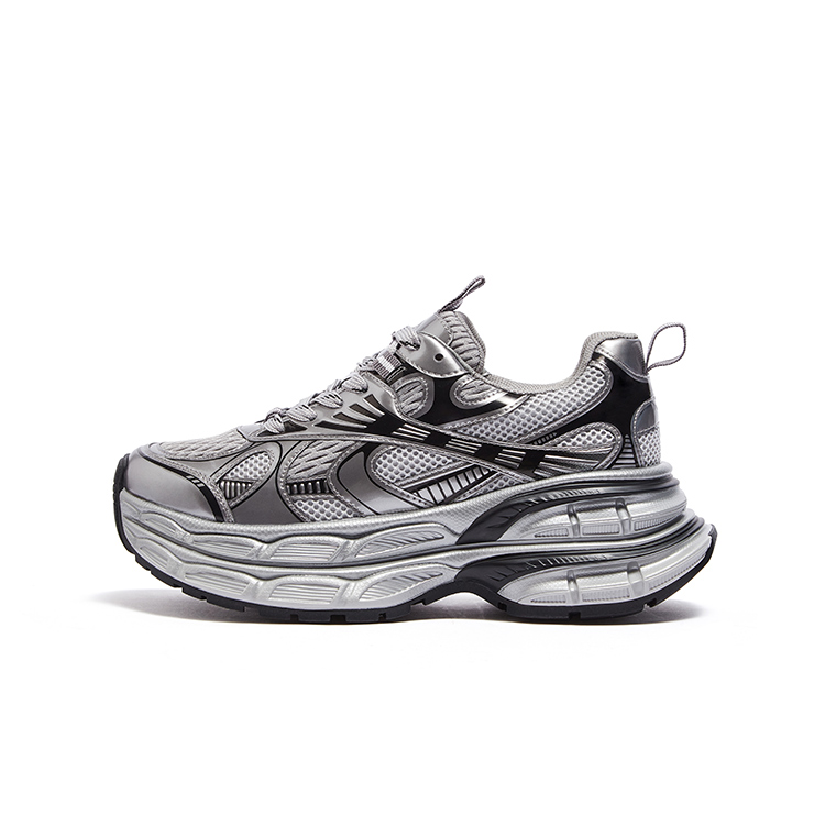 CAMEL Мужские низкие кроссовки Silver Moon Chunky, черные/серебристые, серые/металлические/черные
CAMEL Мужские низкие кроссовки Silver Moon Chunky, черные/серебристые, серые/металлические/черные