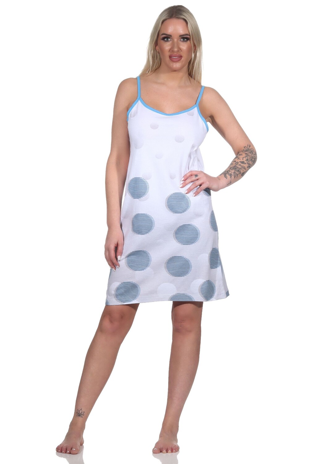 Ночная рубашка NORMANN Ärmelloses Spaghetti TupfenPunkte, синий
Ночная рубашка NORMANN Ärmelloses Spaghetti TupfenPunkte, синий