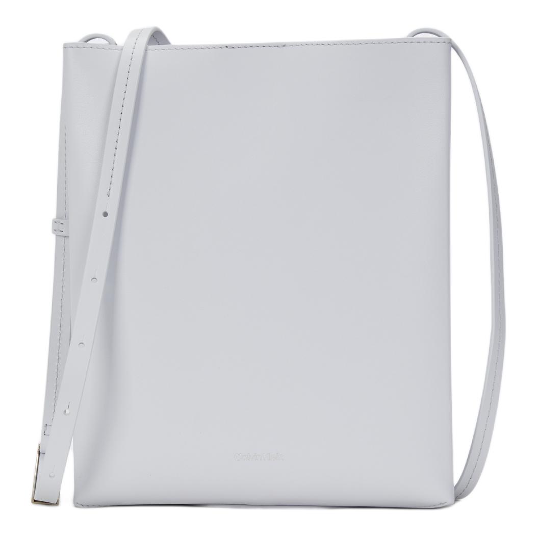 Calvin Klein Кожаная сумка через плечо, Arctic Ice Gray
Calvin Klein Кожаная сумка через плечо, Arctic Ice Gray