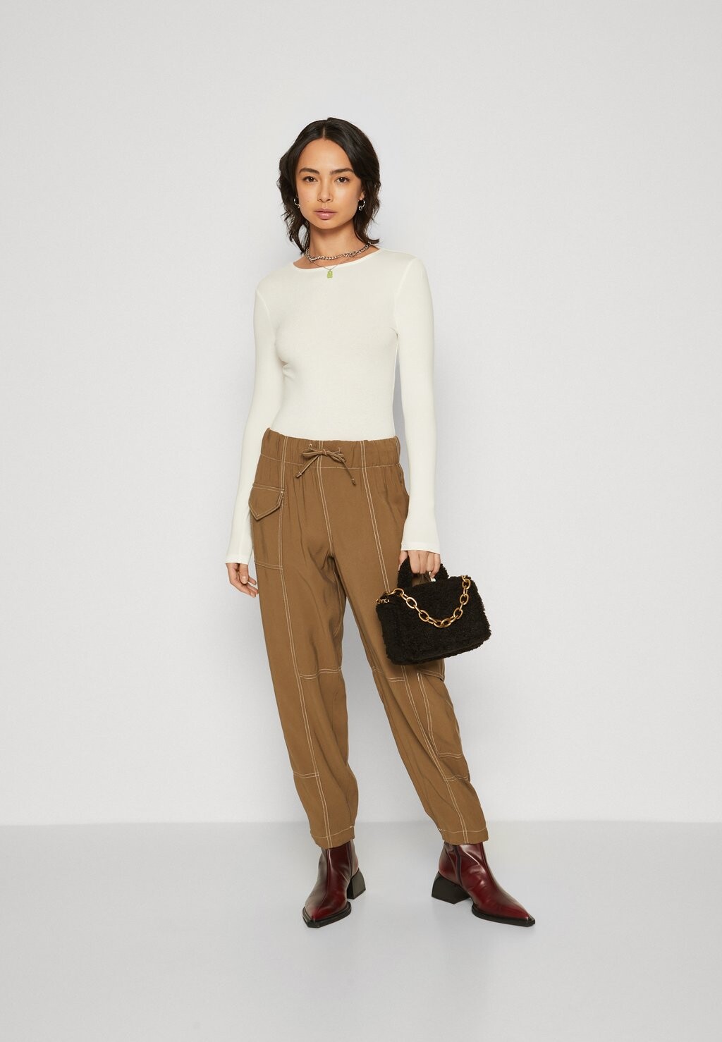 футболка с длинным рукавом 2 Pack Even&Odd, цвет black/off-white
футболка с длинным рукавом 2 Pack Even&Odd, цвет black/off-white