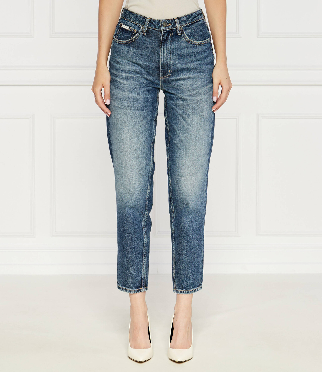 Джинсы Guess Jeans Mom Fit, синий
Джинсы Guess Jeans Mom Fit, синий