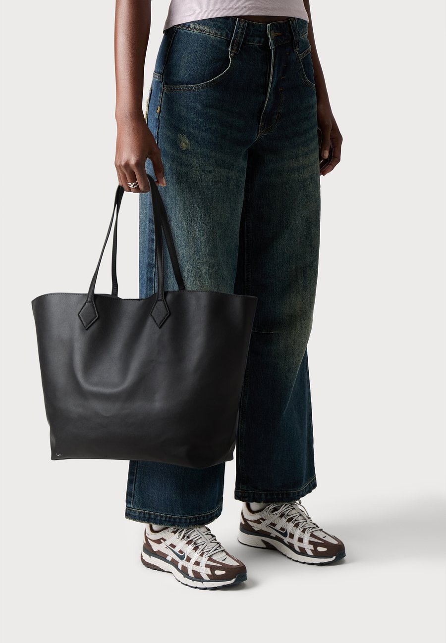 Сумка-шоппер Vero Moda VMELLE BAG, Black
Сумка-шоппер Vero Moda VMELLE BAG, Black