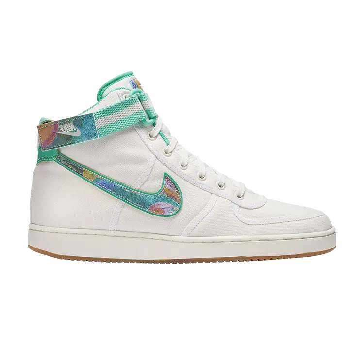 Кроссовки Nike Vandal High Supreme 'Alternate Galaxy', белый
Кроссовки Nike Vandal High Supreme 'Alternate Galaxy', белый