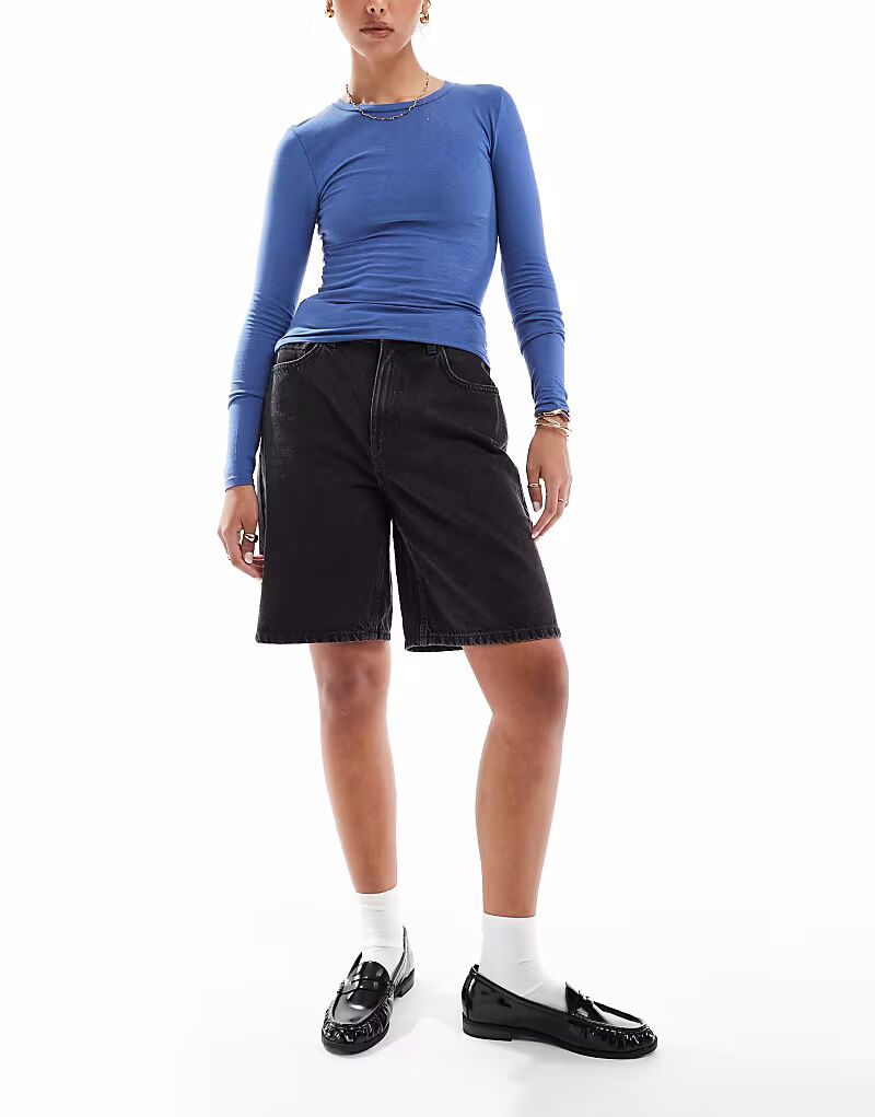 Джинсовые шорты supper мешковатого цвета графитово-черного цвета Cotton On
Джинсовые шорты supper мешковатого цвета графитово-черного цвета Cotton On