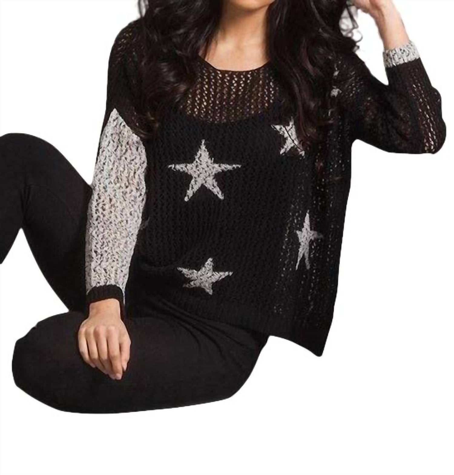 Вязаный свитер Star Crew в цвете Blackfrost French kyss
Вязаный свитер Star Crew в цвете Blackfrost French kyss