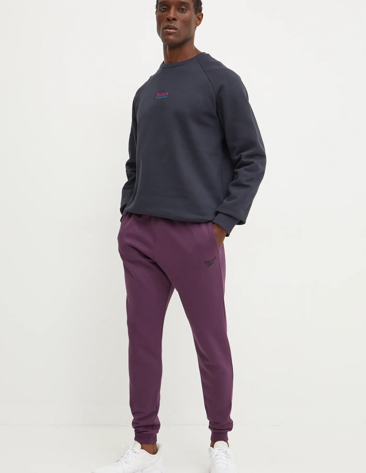 Толстовка Toanah из хлопка Picture, темно-синий
Толстовка Toanah из хлопка Picture, темно-синий