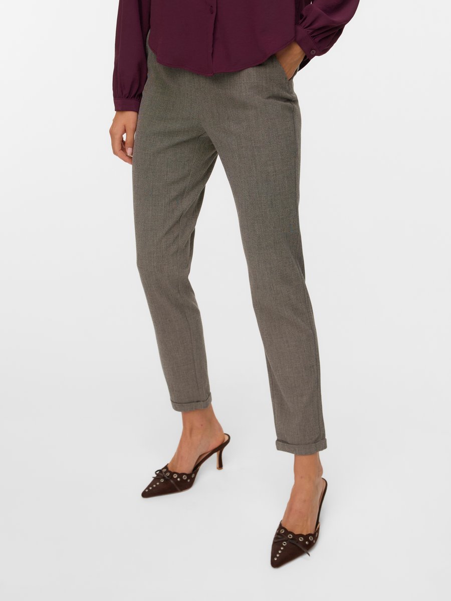 Брюки Vero Moda VMMAYA KIARA LOOSE PANT, Black/Brown/Black
Брюки Vero Moda VMMAYA KIARA LOOSE PANT, Black/Brown/Black