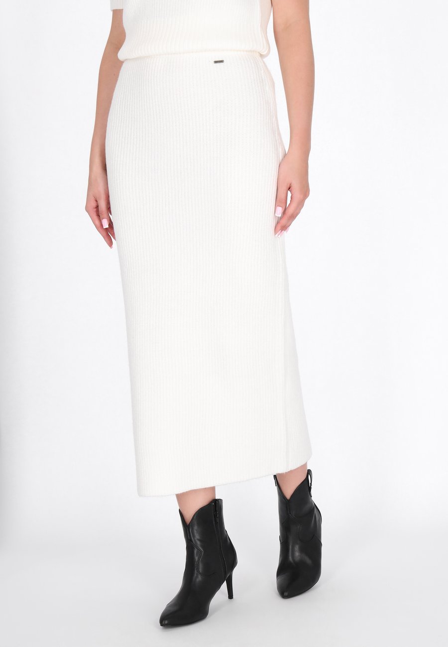 Юбка DreiMaster Pencil skirt, Offwhite/Off-White
Юбка DreiMaster Pencil skirt, Offwhite/Off-White
