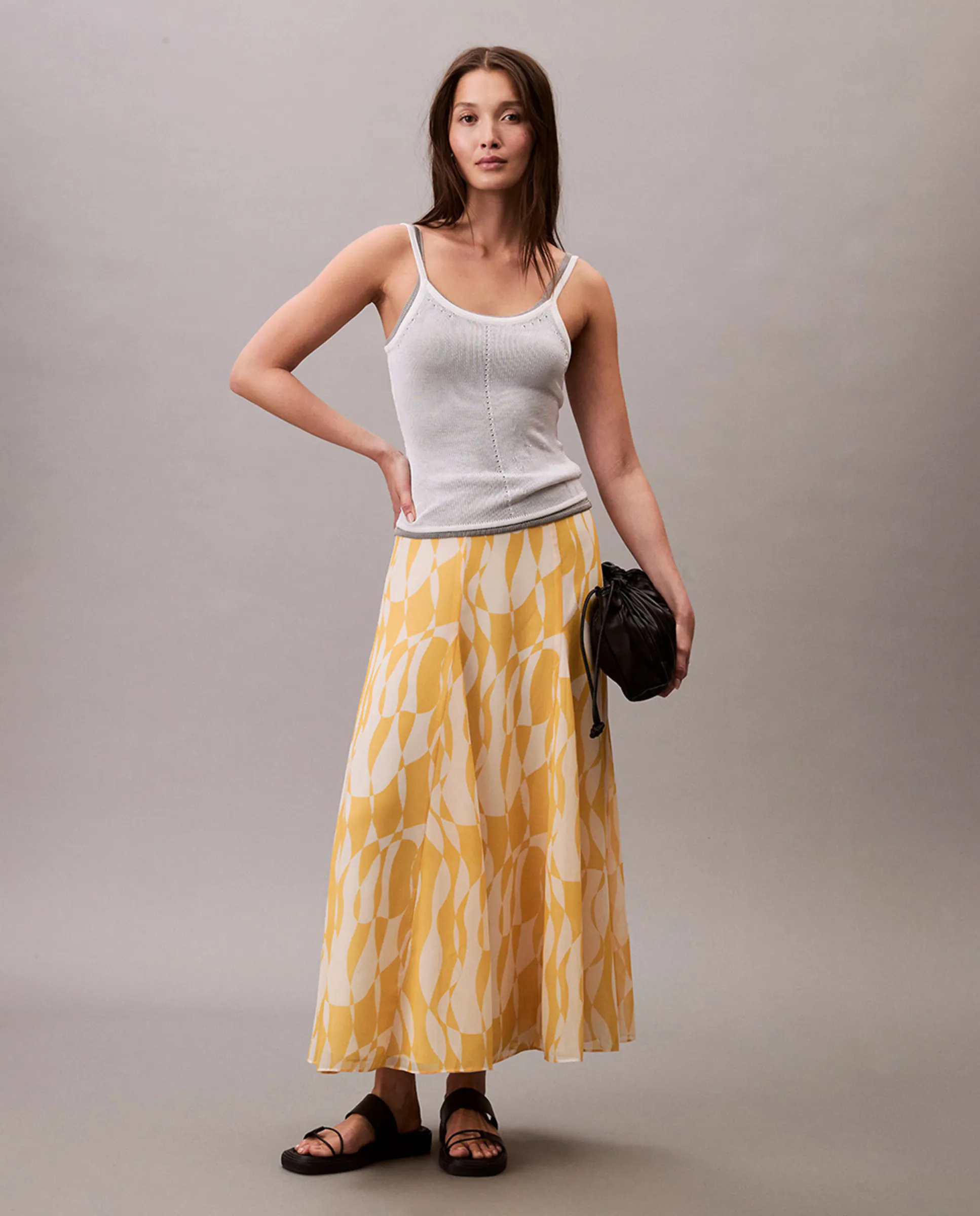 Миди-юбка из шифона с принтом Calvin Klein, желтый
Миди-юбка из шифона с принтом Calvin Klein, желтый