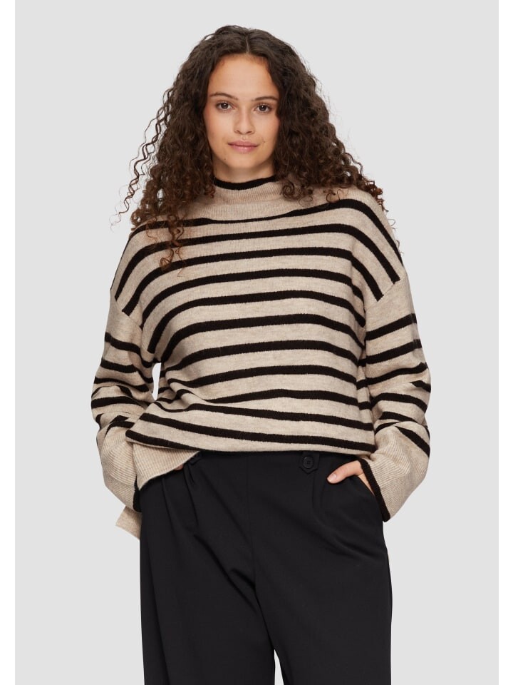 Пуловер QS Strick langarm, цвет beige-schwarz
Пуловер QS Strick langarm, цвет beige-schwarz