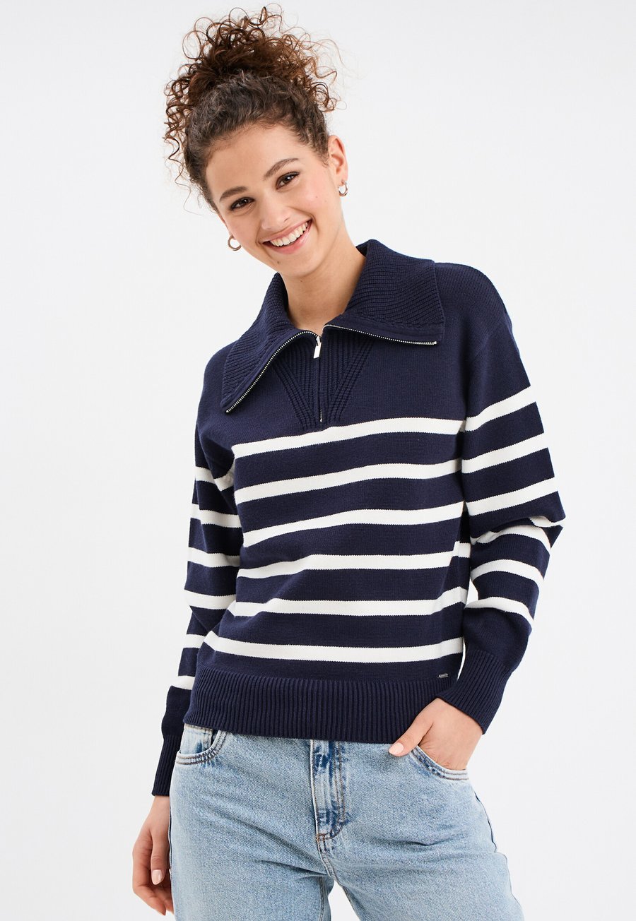 Джемпер Creeks Jumper, Bleu Marine/Dark Blue
Джемпер Creeks Jumper, Bleu Marine/Dark Blue