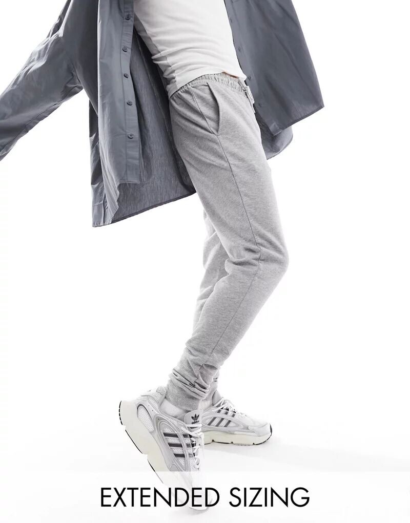 Светло-серые джоггеры скинни ASOS
Светло-серые джоггеры скинни ASOS