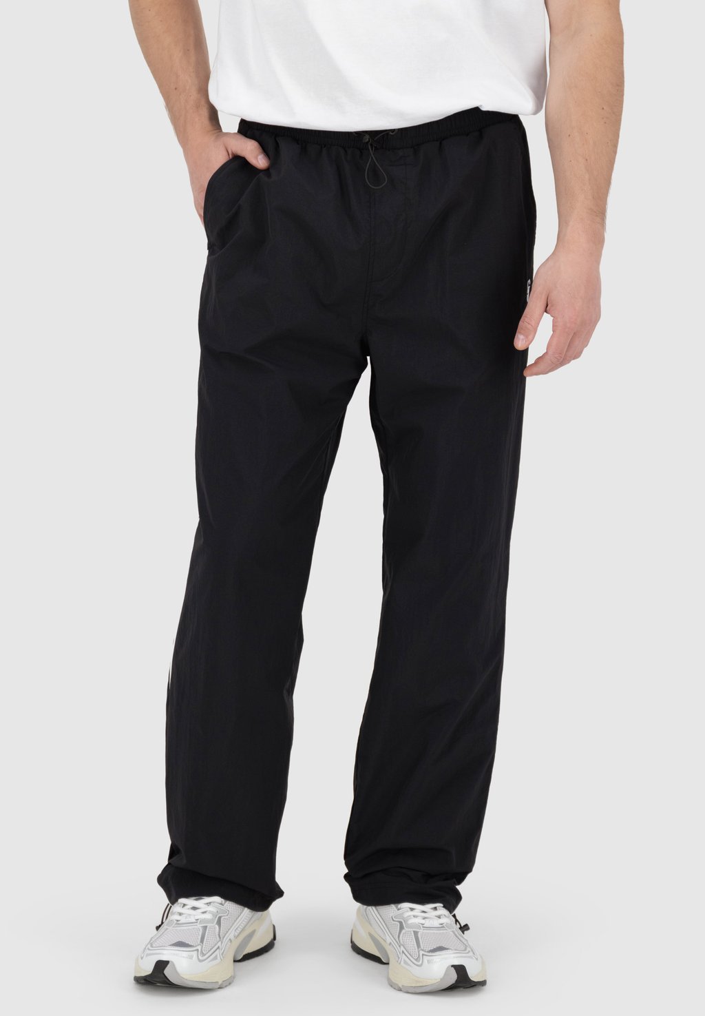 Спортивные штаны JOGGING ISPICA Sergio Tacchini, черный
Спортивные штаны JOGGING ISPICA Sergio Tacchini, черный