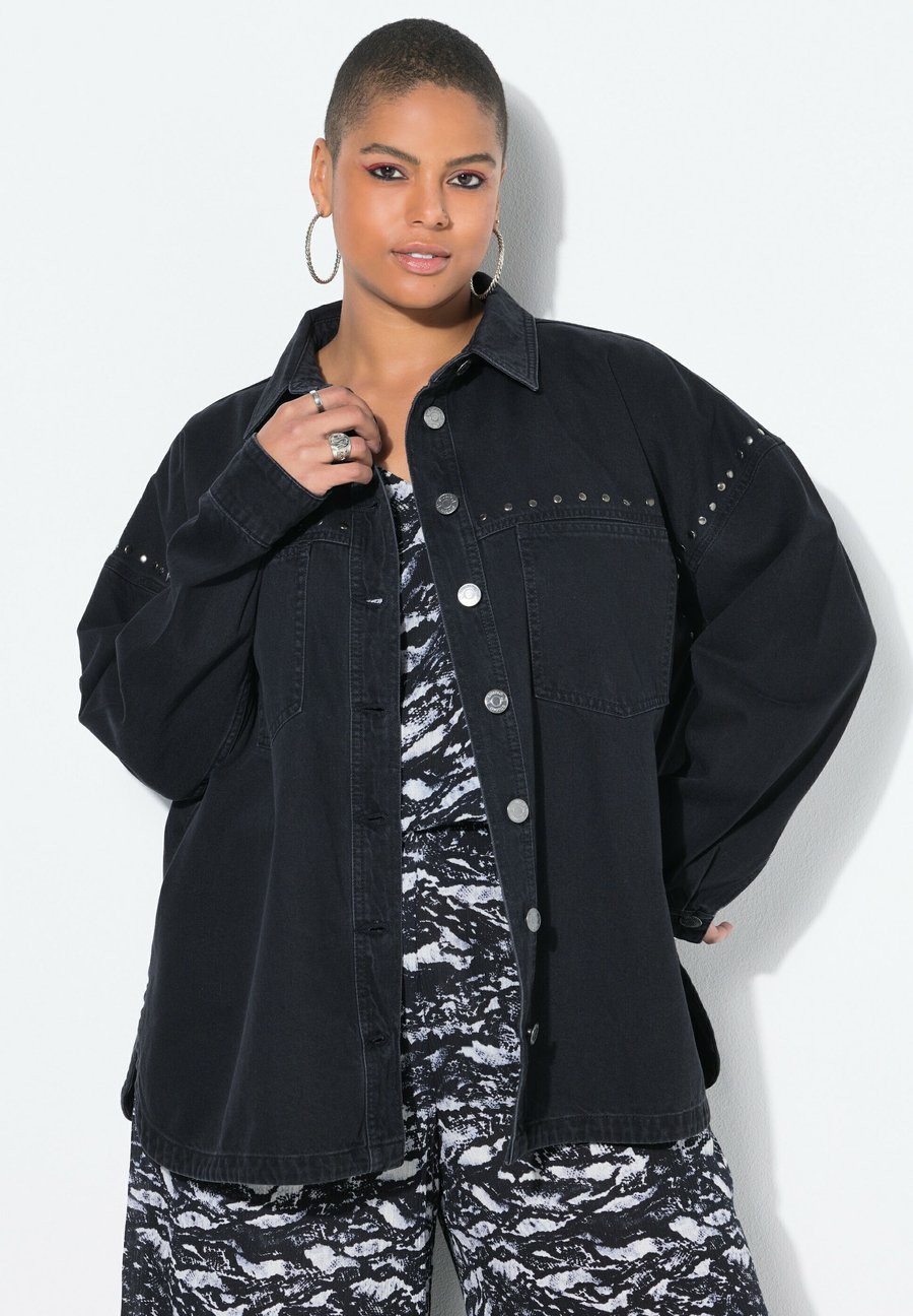 Блуза Studio Untold Button-down blouse, Black/Black Denim
Блуза Studio Untold Button-down blouse, Black/Black Denim