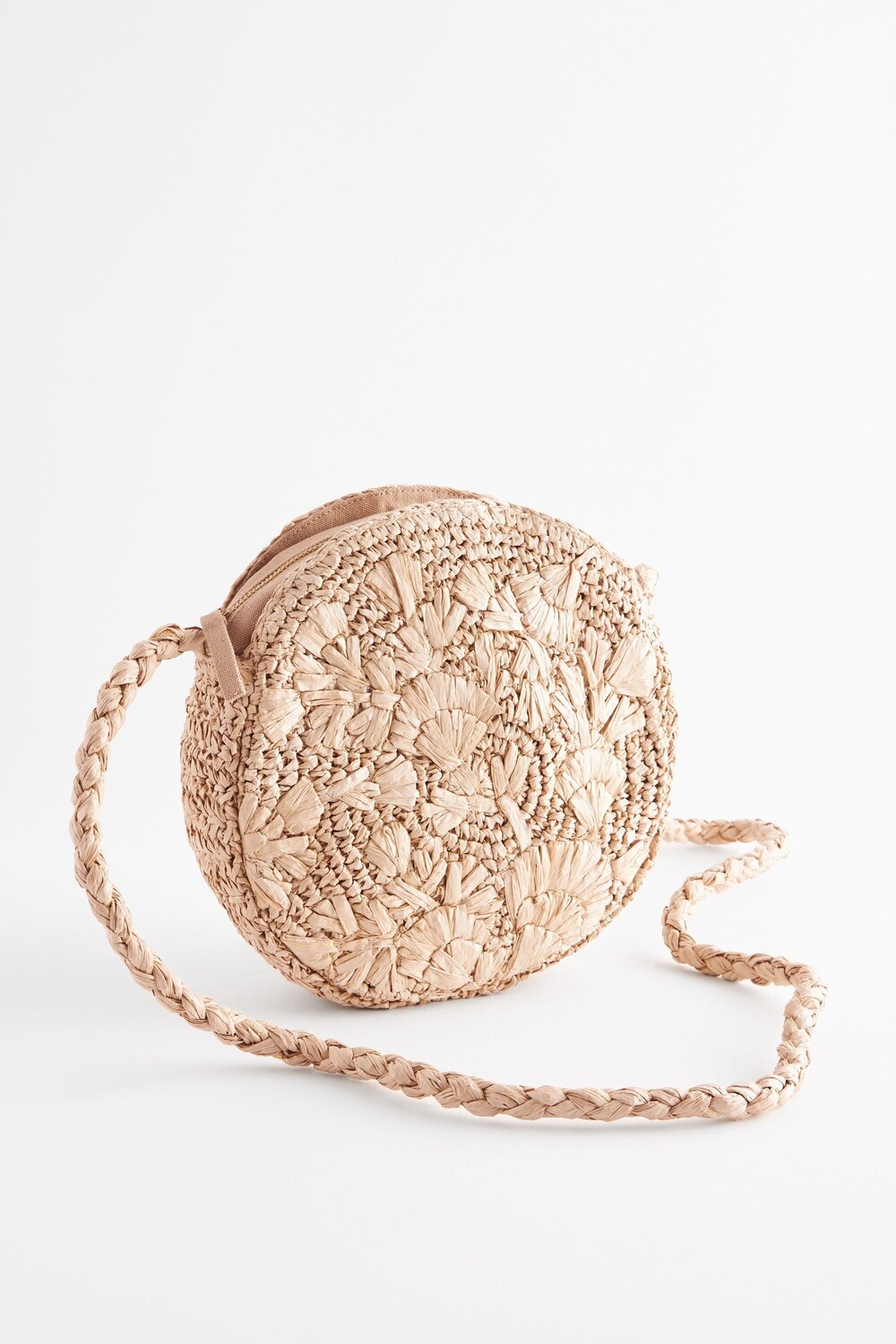 Круглая сумка на длинном ремешке из рафии Next, бежевый
Круглая сумка на длинном ремешке из рафии Next, бежевый