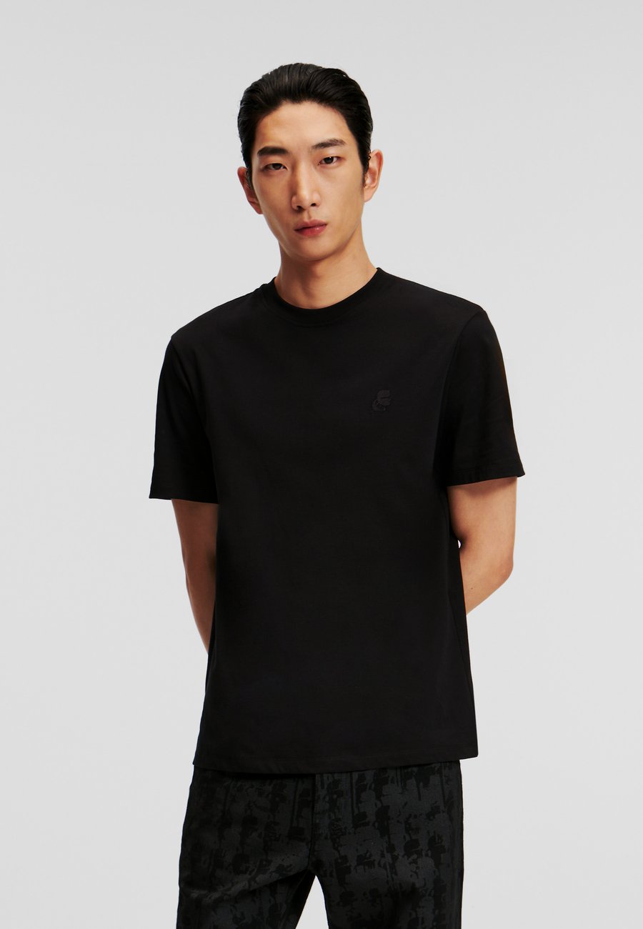 Футболка KARL LAGERFELD KAMEO, Black, Черный, Футболка KARL LAGERFELD KAMEO, Black
Футболка KARL LAGERFELD KAMEO, Black, Черный, Футболка KARL LAGERFELD KAMEO, Black