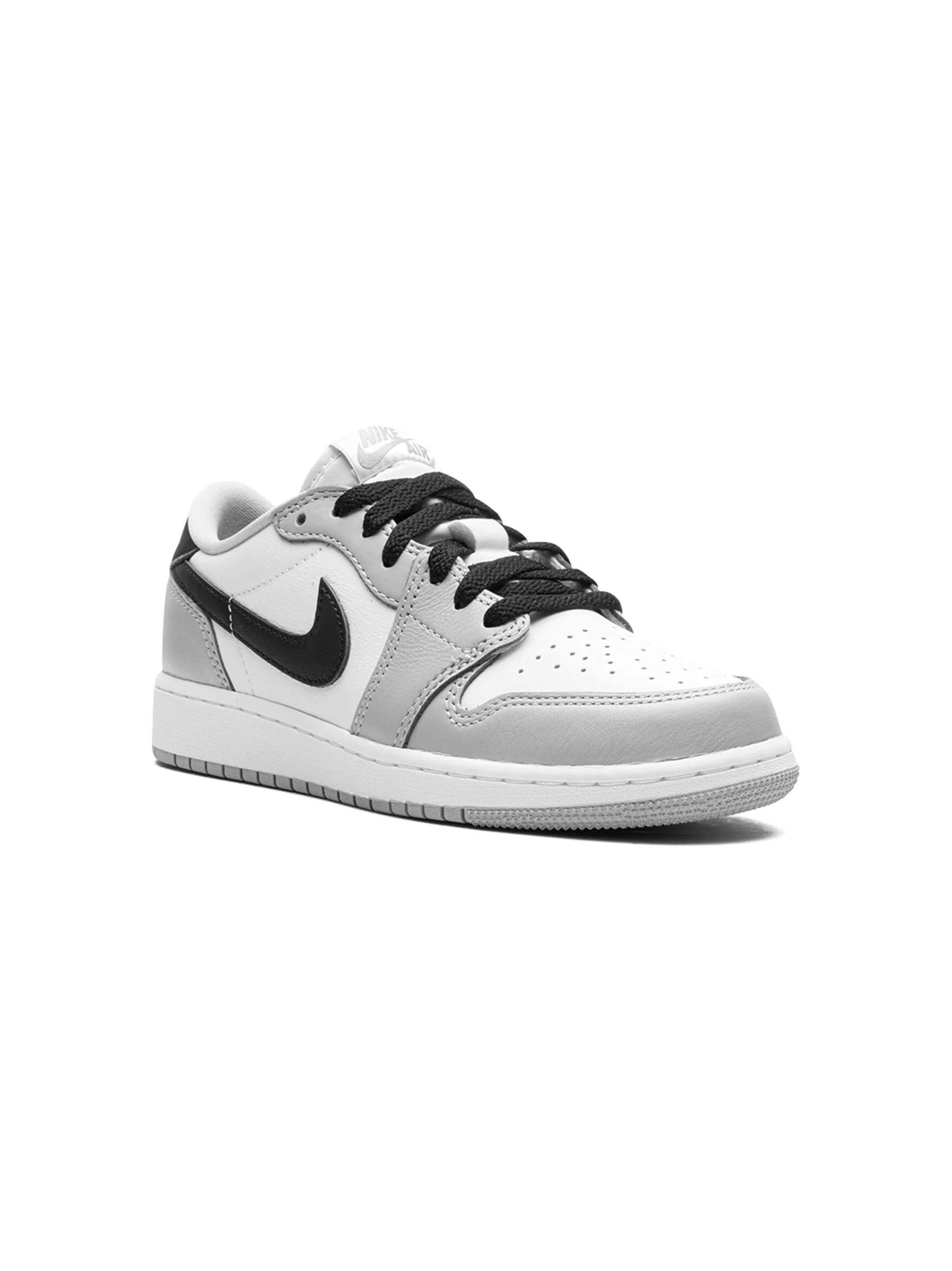 Кроссовки Air Jordan 1 Retro Low OG Wolf Jordan Kids, серый
Кроссовки Air Jordan 1 Retro Low OG Wolf Jordan Kids, серый