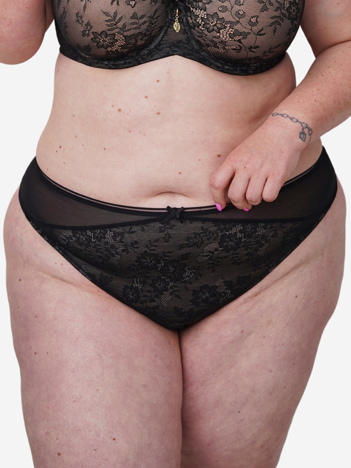 Стринги SugarShape True Lace, черный
Стринги SugarShape True Lace, черный