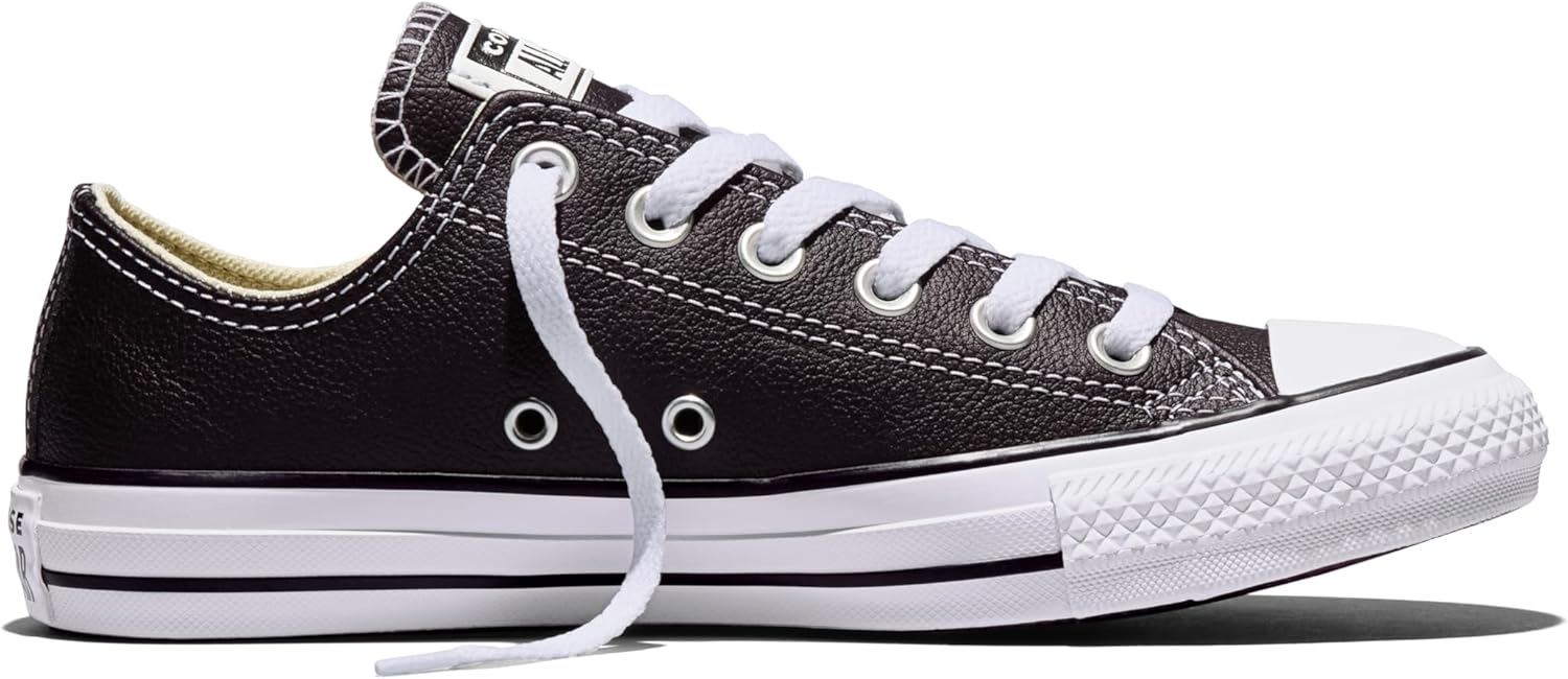 Кроссовки Converse Unisex Adult Chuck Taylor All Star из кожи с низким верхом, черный
Кроссовки Converse Unisex Adult Chuck Taylor All Star из кожи с низким верхом, черный