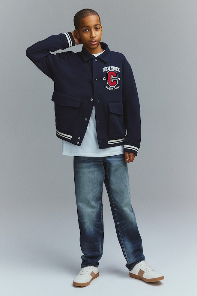 Свободные зауженные джинсы H&M, синий
Свободные зауженные джинсы H&M, синий