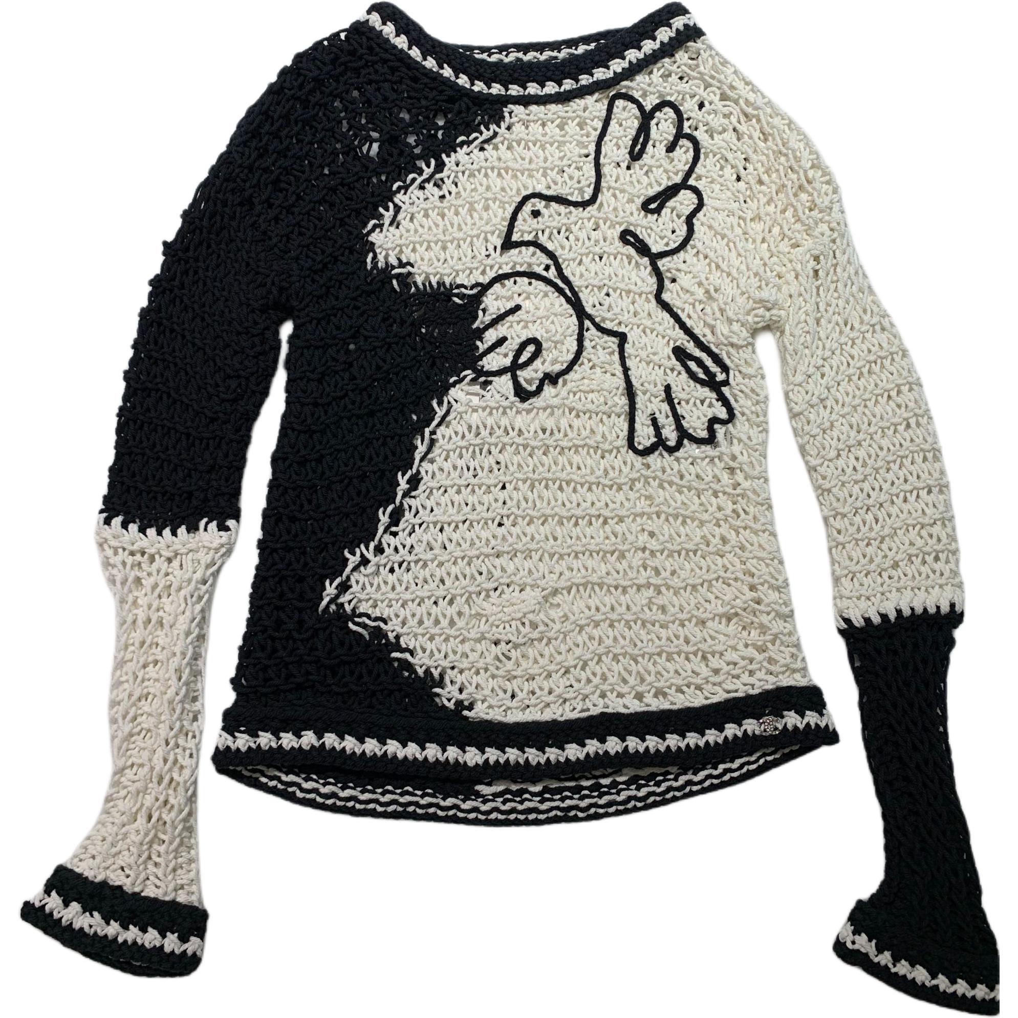 CHANEL 22C ранняя весенняя коллекция для отпуска вязаный топ women's черный белый
CHANEL 22C ранняя весенняя коллекция для отпуска вязаный топ women's черный белый