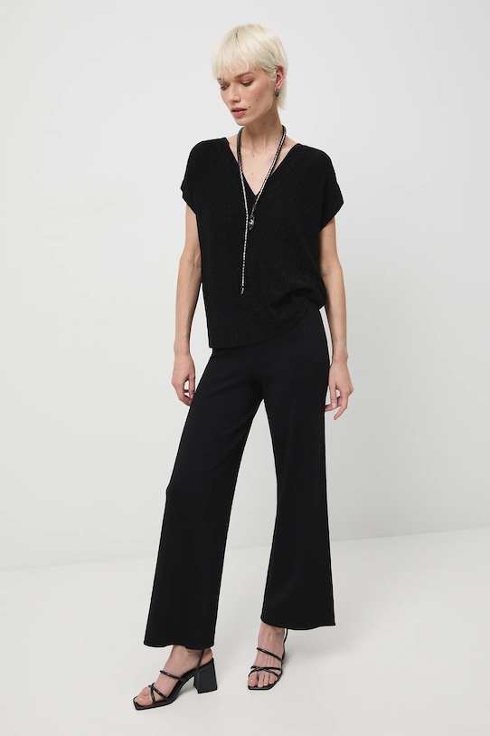 Футболка Medicine, черный
Футболка Medicine, черный