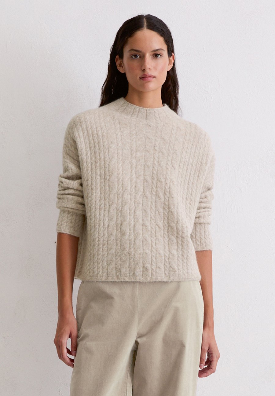 Джемпер Marc O'Polo LONGSLEEVE STAND-UP COLLAR, Chalky Mauve Melange/Beige
Джемпер Marc O'Polo LONGSLEEVE STAND-UP COLLAR, Chalky Mauve Melange/Beige