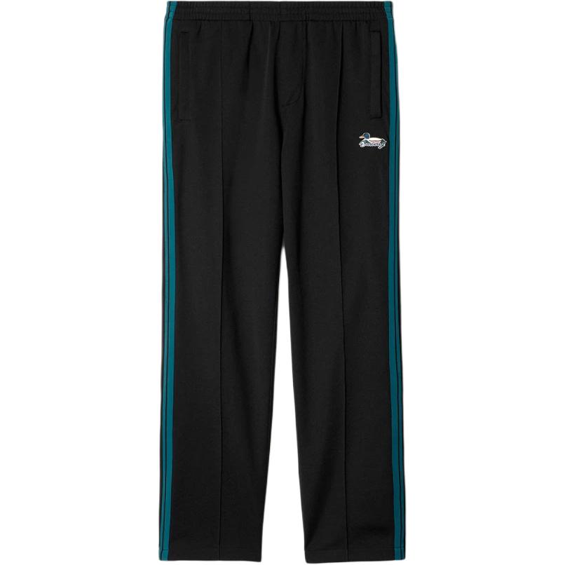 Укороченные спортивные штаны с вышитой уткой и боковой полосой Burberry, черный
Укороченные спортивные штаны с вышитой уткой и боковой полосой Burberry, черный