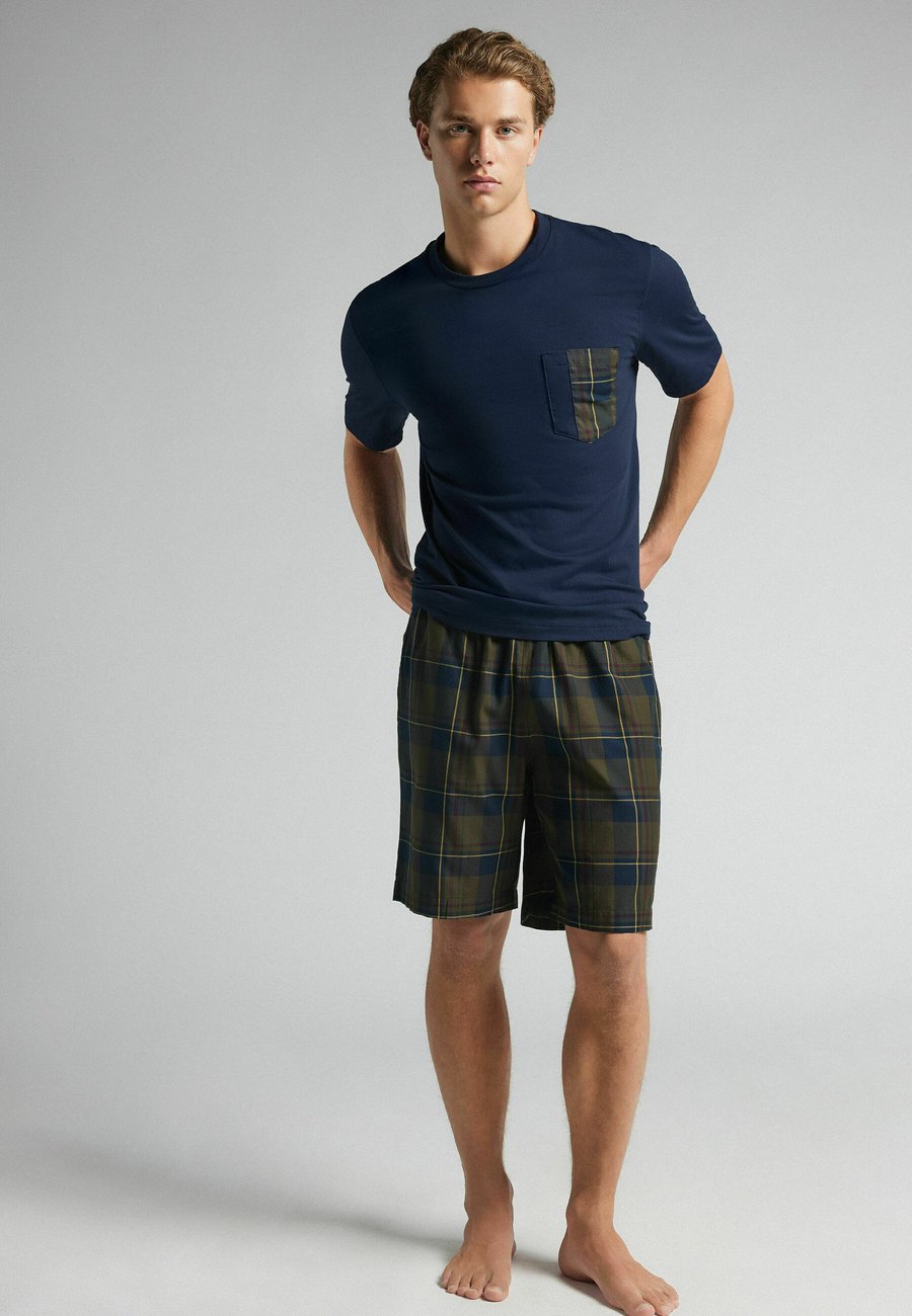 Пижамный комплект IUMAN Intimissimi Uomo SET, Blue/Mottled Green
Пижамный комплект IUMAN Intimissimi Uomo SET, Blue/Mottled Green