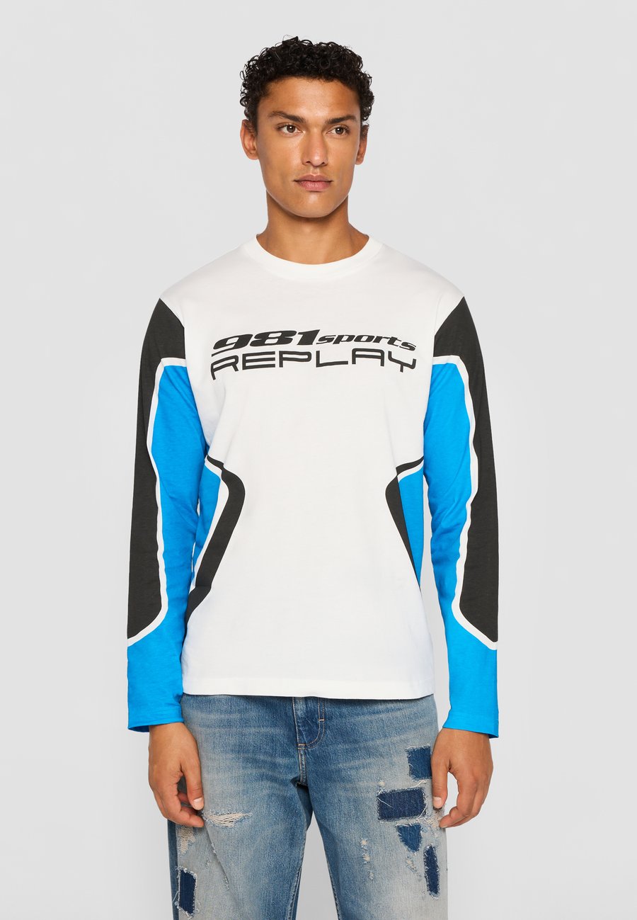 Топ Replay LONG SLEEVE GRAPHIC, White/Azur/White
Топ Replay LONG SLEEVE GRAPHIC, White/Azur/White