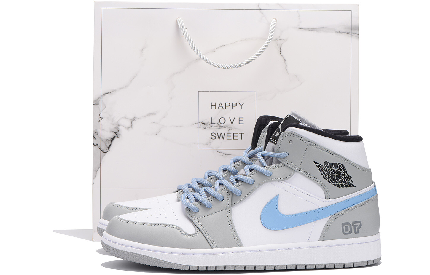 Баскетбольные кроссовки Air 1 Vintage для мужчин, среднего размера, синий Jordan
Баскетбольные кроссовки Air 1 Vintage для мужчин, среднего размера, синий Jordan