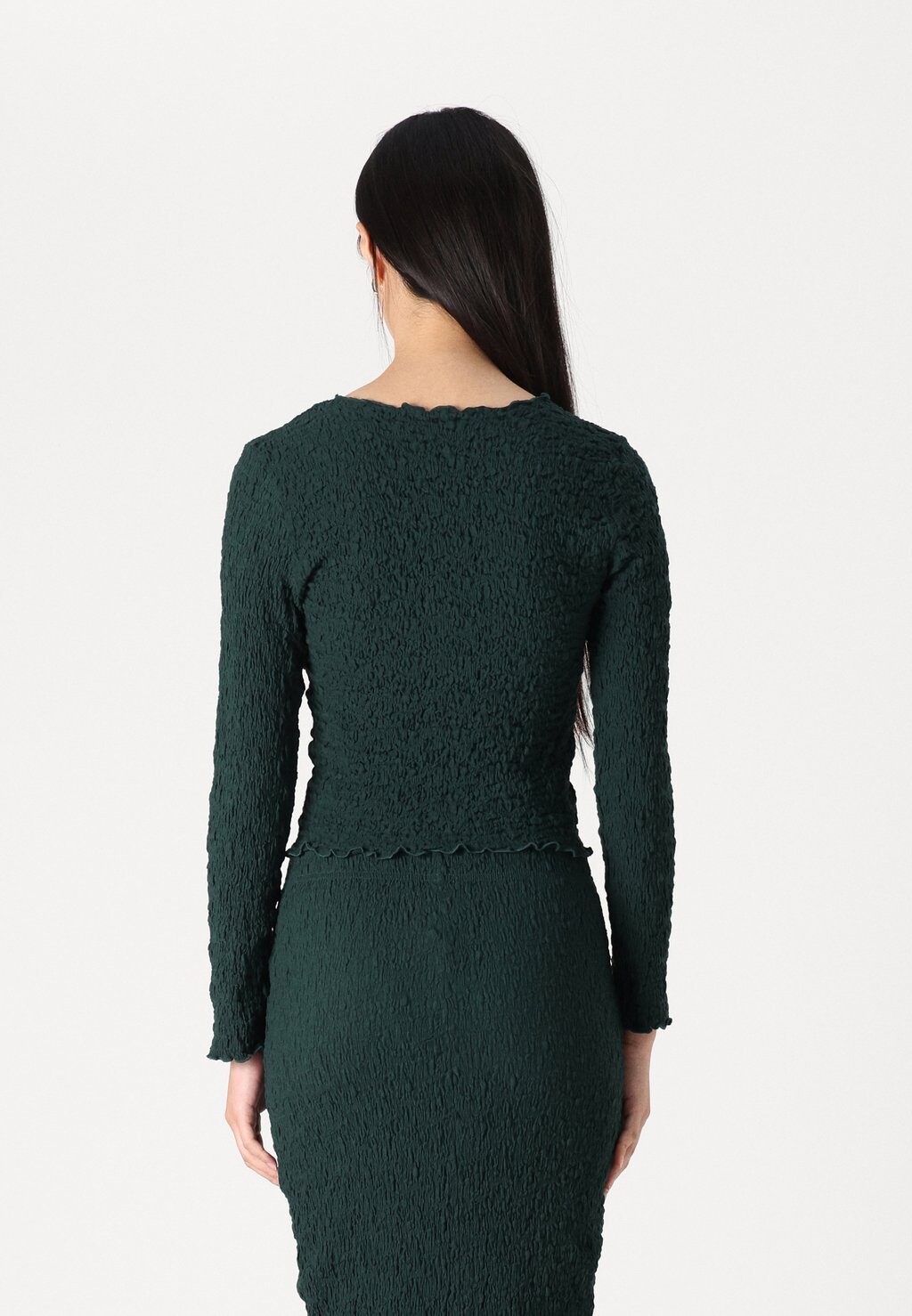 Топ с длинными рукавами ONLVELLA ONLY, темно-зеленый
Топ с длинными рукавами ONLVELLA ONLY, темно-зеленый