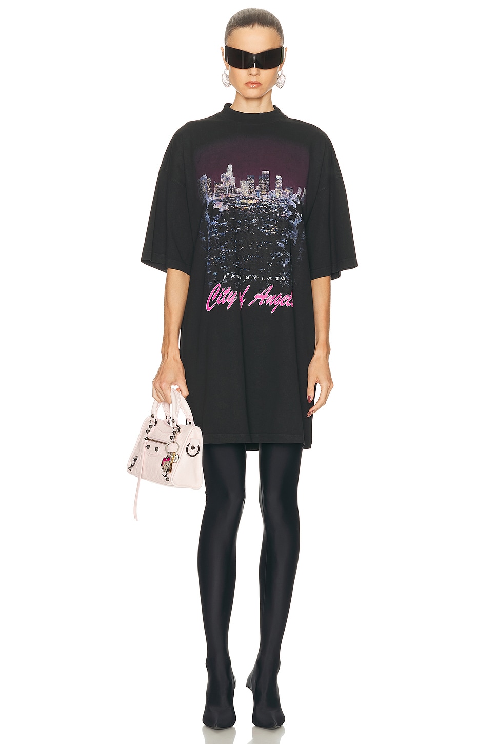 Платье-футболка City Of Angels Balenciaga, Faded Washed Black
Платье-футболка City Of Angels Balenciaga, Faded Washed Black