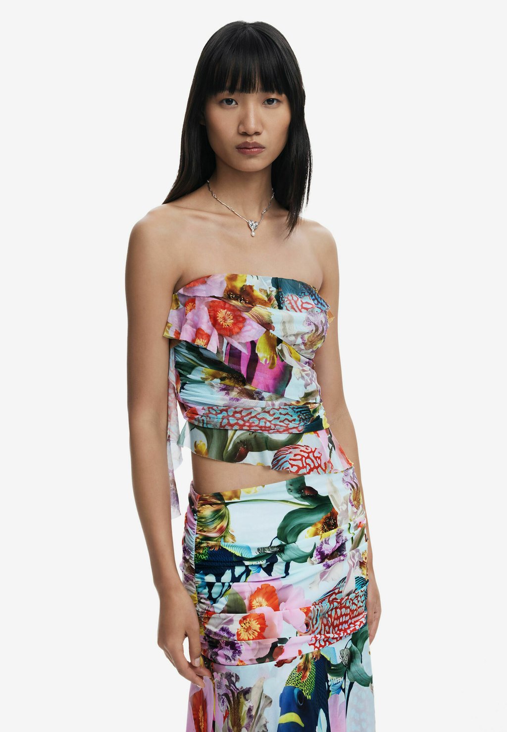 Топ Desigual, мультиколор
Топ Desigual, мультиколор