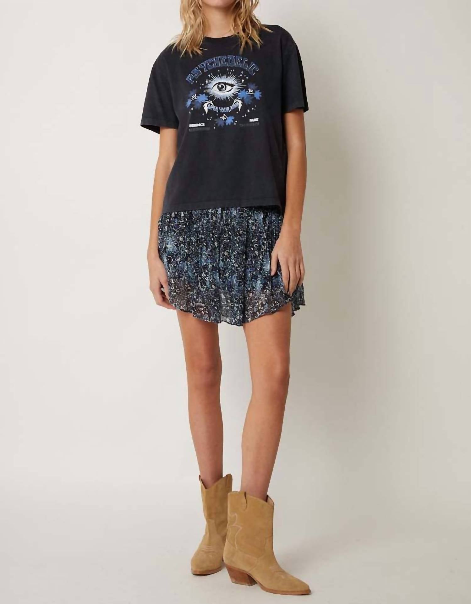 Футболка с психоделической графикой, черного цвета Berenice, черный
Футболка с психоделической графикой, черного цвета Berenice, черный