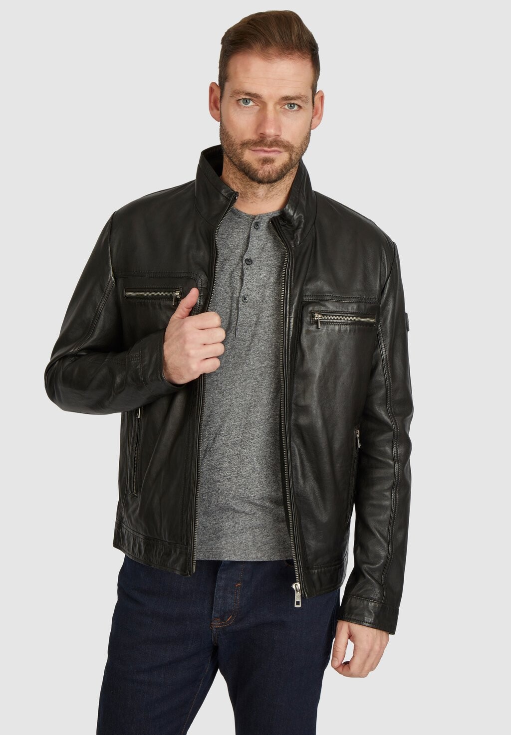 Кожаная куртка MATTI bugatti, цвет schwarz 
Кожаная куртка MATTI bugatti, цвет schwarz