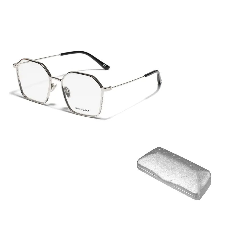 Солнцезащитные очки Balenciaga Square Frame женские, серебряный
Солнцезащитные очки Balenciaga Square Frame женские, серебряный