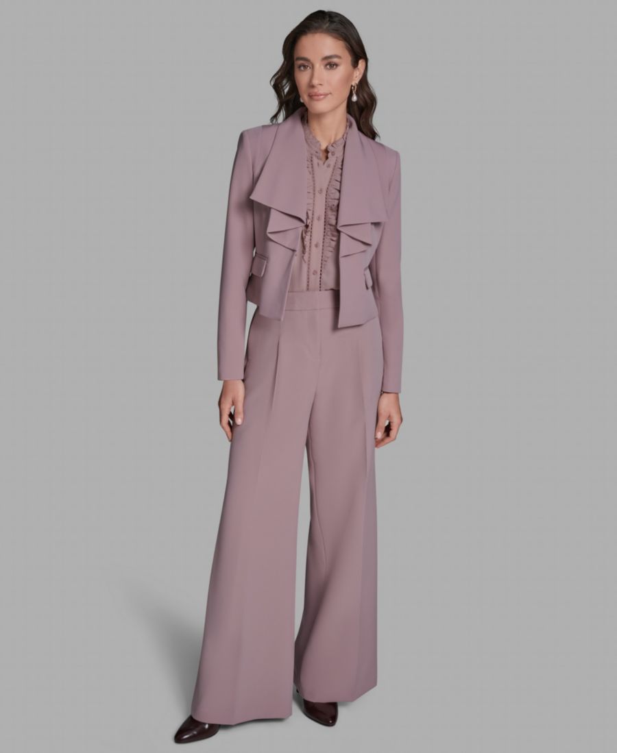 Женская укороченная куртка с воротником-рюшами BCBG, Soft Dusk
Женская укороченная куртка с воротником-рюшами BCBG, Soft Dusk