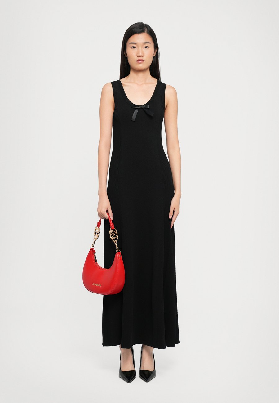 Сумка Love Moschino JEWEL, Red
Сумка Love Moschino JEWEL, Red