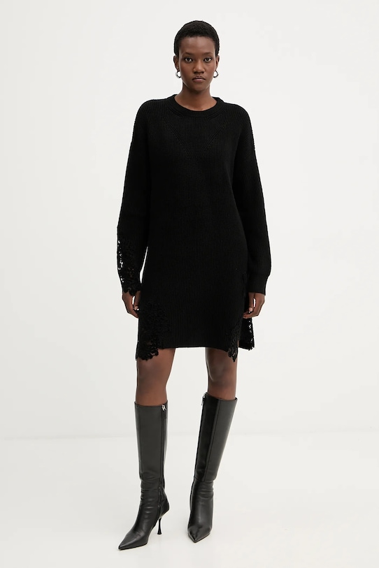 Платье с шерстью Pinko, черный
Платье с шерстью Pinko, черный