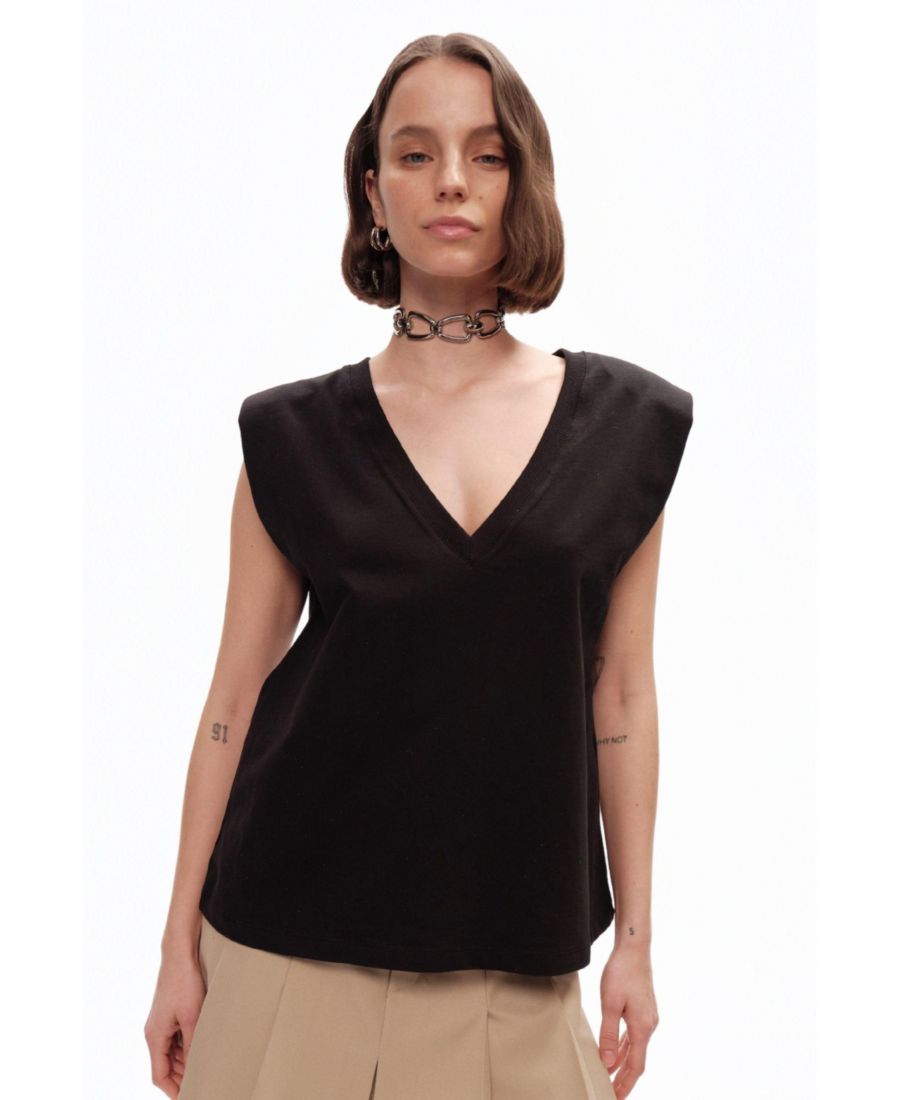 Женская футболка с V-образным вырезом и подкладкой NOCTURNE, Black, Черный, Женская футболка с V-образным вырезом и подкладкой NOCTURNE, Black
Женская футболка с V-образным вырезом и подкладкой NOCTURNE, Black, Черный, Женская футболка с V-образным вырезом и подкладкой NOCTURNE, Black