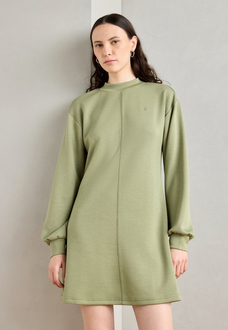 Платье Scotch & Soda DRESS, Oil Green/Green
Платье Scotch & Soda DRESS, Oil Green/Green
