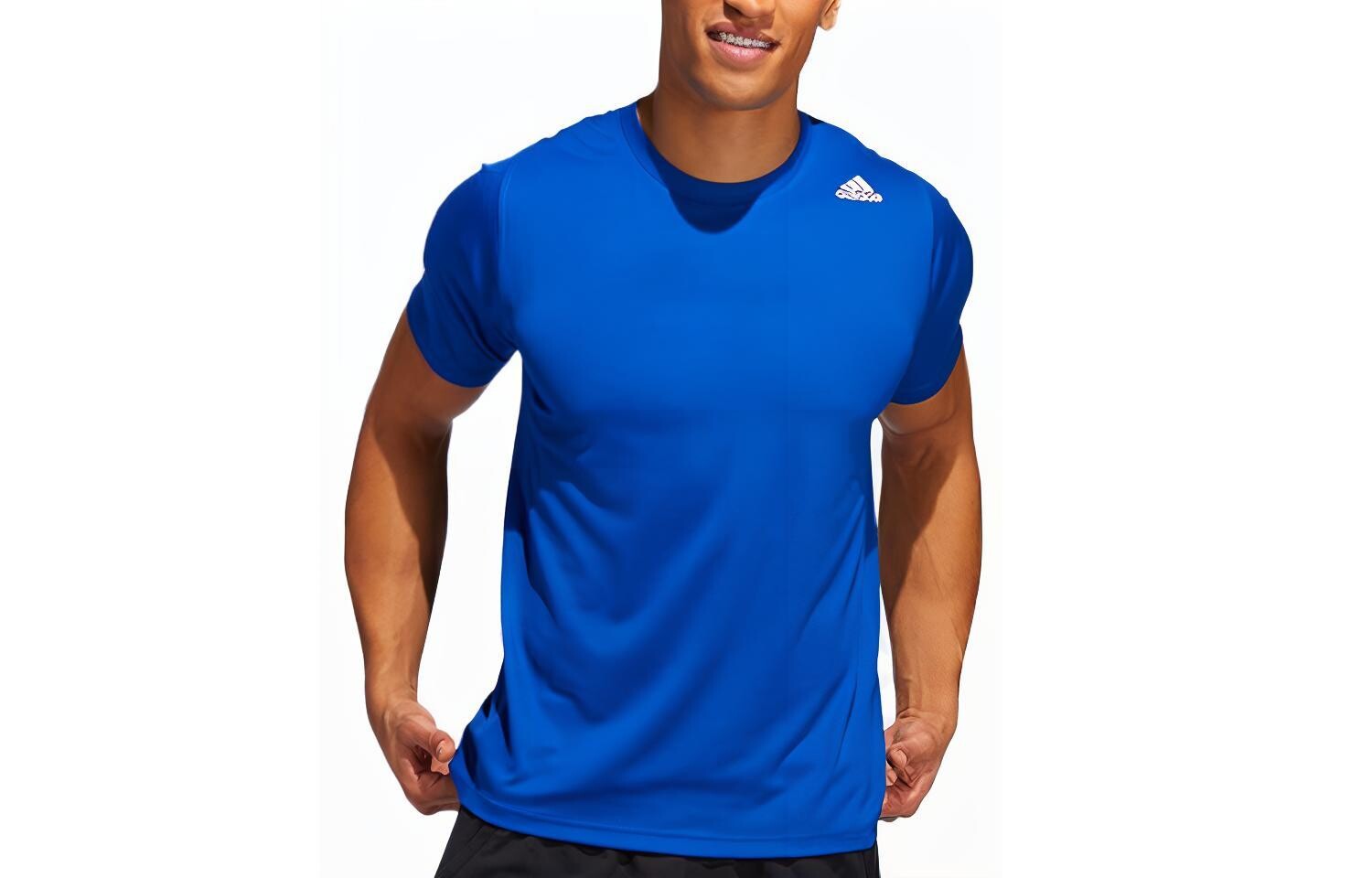 Футболка Real Madrid CF мужская королевского синего цвета Adidas, синий
Футболка Real Madrid CF мужская королевского синего цвета Adidas, синий