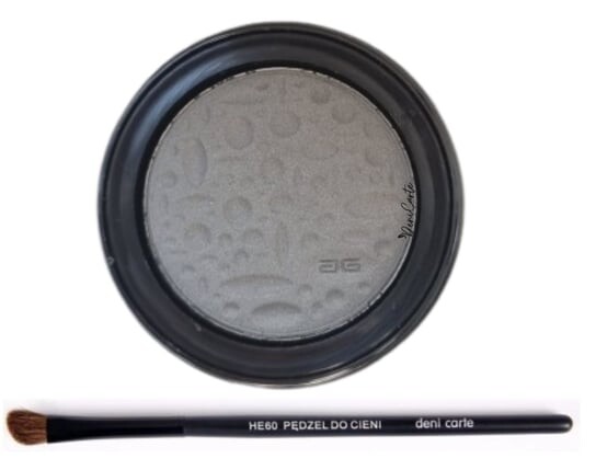 Матовые тени для век, серые Deni Carte
Матовые тени для век, серые Deni Carte